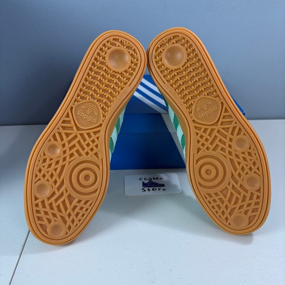 Adidas Handball Spezial Sneaker Shoes Court Green Mint Gum JS2908 Women's Sz - Picture 7 of 10